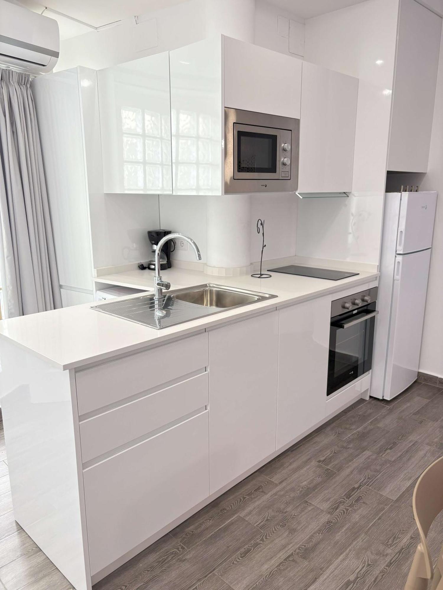 Apartamentos Carmela Benidorm Exteriér fotografie